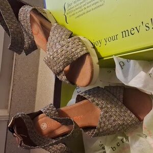 bernie mev. Bronze and Tan Sandals